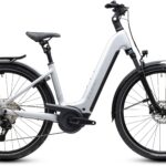 Cube Kathmandu Hybrid ONE 800 Easy Entry silverstar´n´reflex (2027)