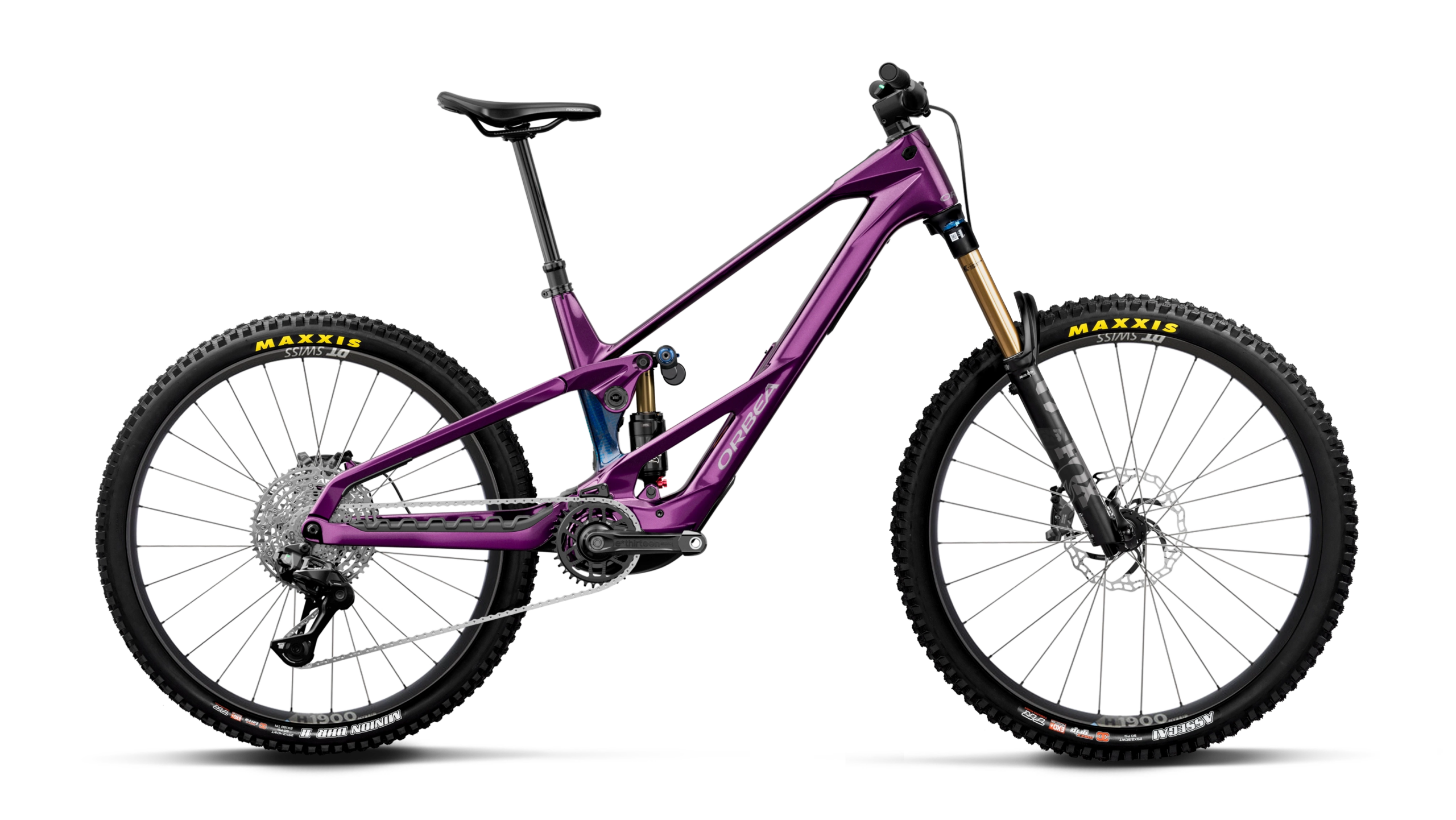 6a5d43ca4de870a3d94a40d59ed304e530fca96e_U318TTCC_X7_SIDE_WILD_LT_M10_MULLET_2027.png Orbea WILD LT M10 MULLET Royal Plum-Noctiluca C.View (Gloss) - Afbeelding 1