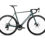 Orbea ORCA M21eTEAM Diamant Escape Green - Carbon View Mat (2026)