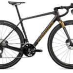 Orbea TERRA M20iTEAM Cosmic Carbon View - Metallic Olijfgroen (Glans)